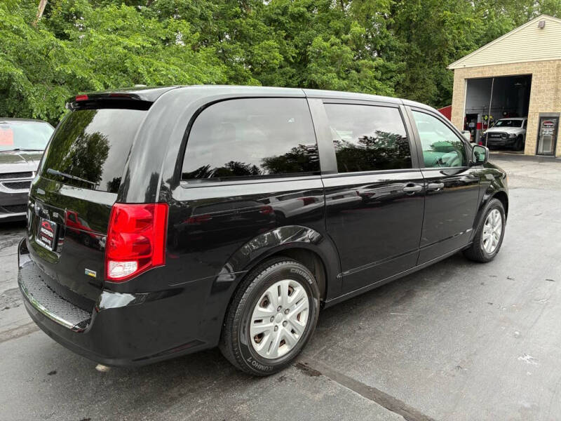 2019 Dodge Grand Caravan SE