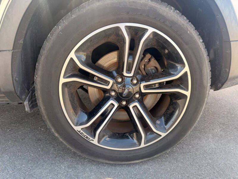 2014 Ford Explorer Sport
