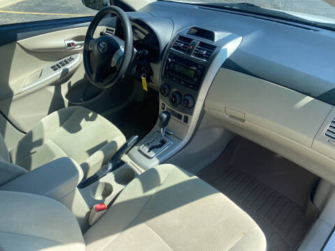 2012 Toyota Corolla LE