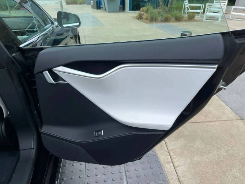 2017 Tesla Model S 75