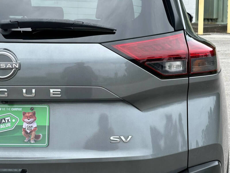 2022 Nissan Rogue SV