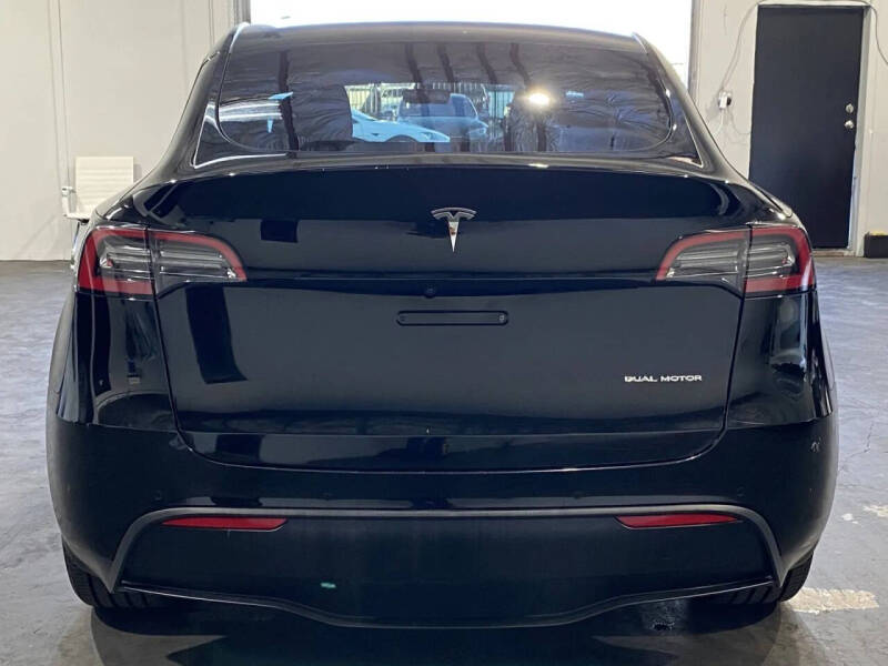 2022 Tesla Model Y Long Range