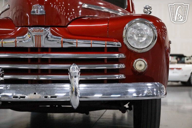 1947 Ford Deluxe
