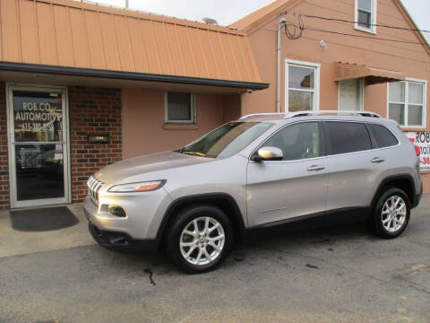 2017 Jeep Cherokee for sale at Rob Co Automotive LLC in Springfield TN