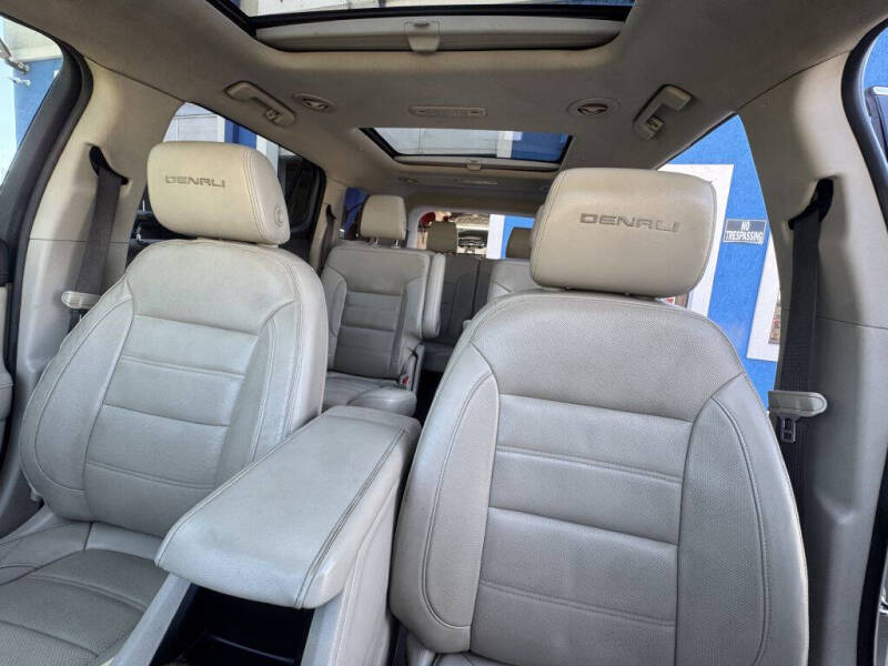 2019 GMC Acadia Denali