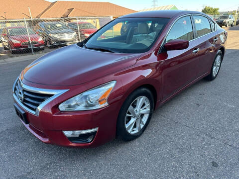 2014 Nissan Altima for sale at STATEWIDE AUTOMOTIVE LLC in Englewood CO