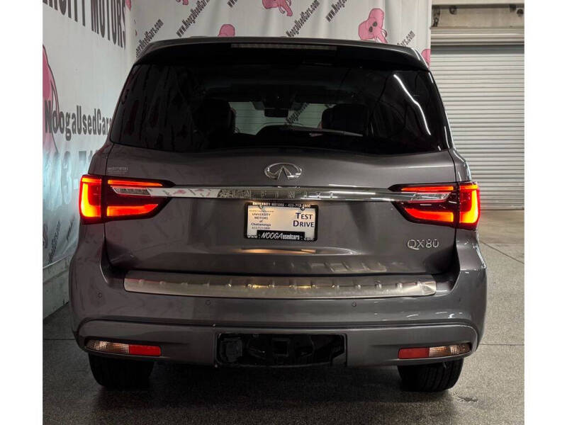 2020 Infiniti QX80 Luxe