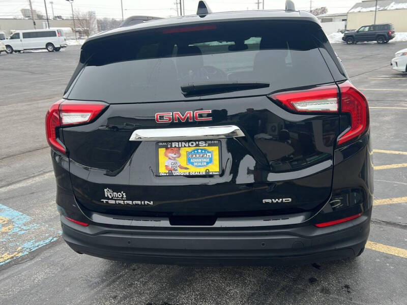 2022 GMC Terrain SLE