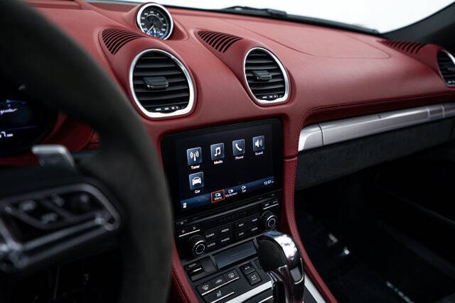 2021 Porsche 718 Boxster Spyder