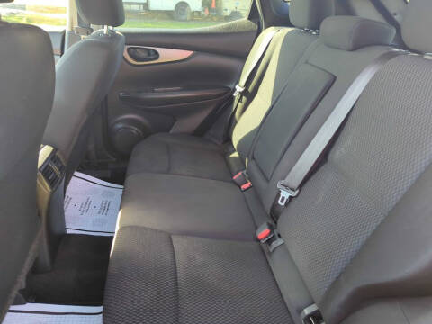 2017 Nissan Rogue Sport S