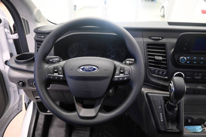 2025 Ford Transit 250