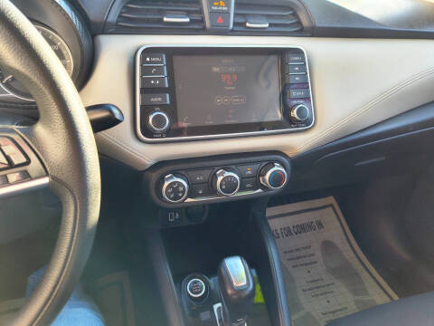 2020 Nissan Versa SV