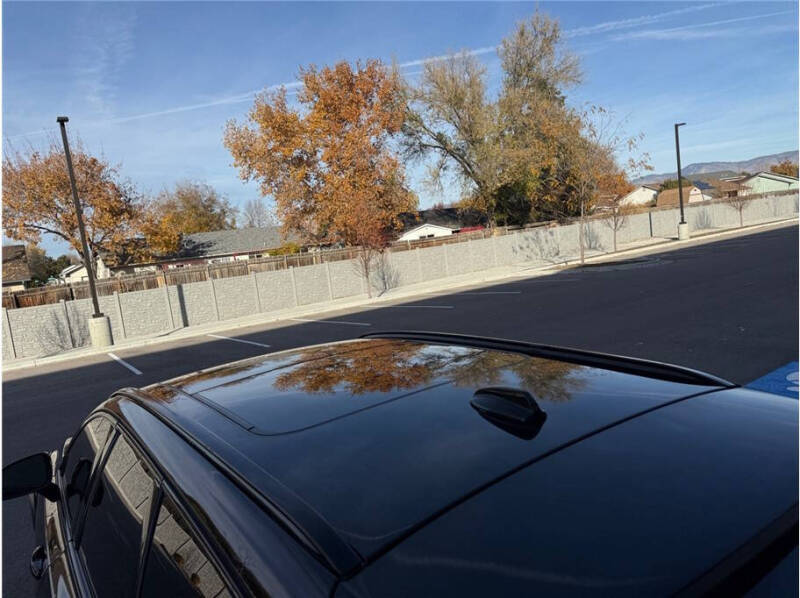 2020 Volvo V90 Cross Country T6