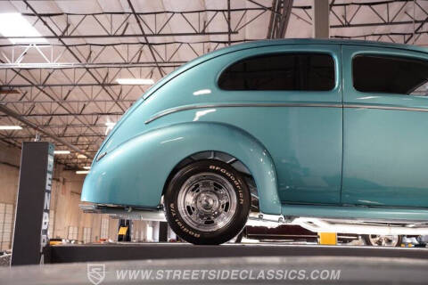 1940 Ford Deluxe