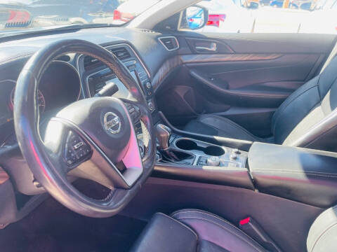 2017 Nissan Maxima Platinum