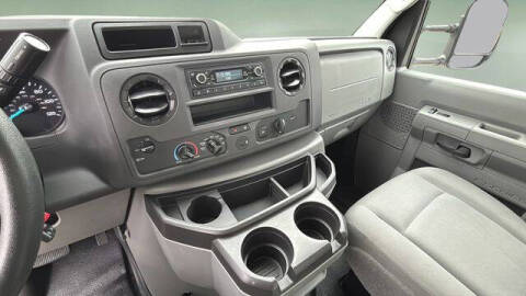 2024 Ford E-Series