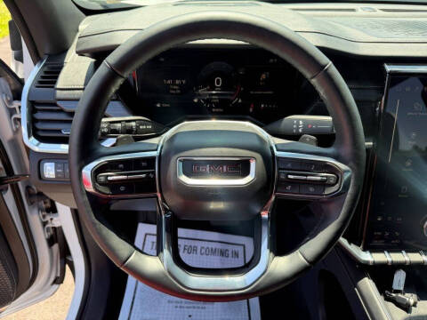 2024 GMC Acadia Elevation
