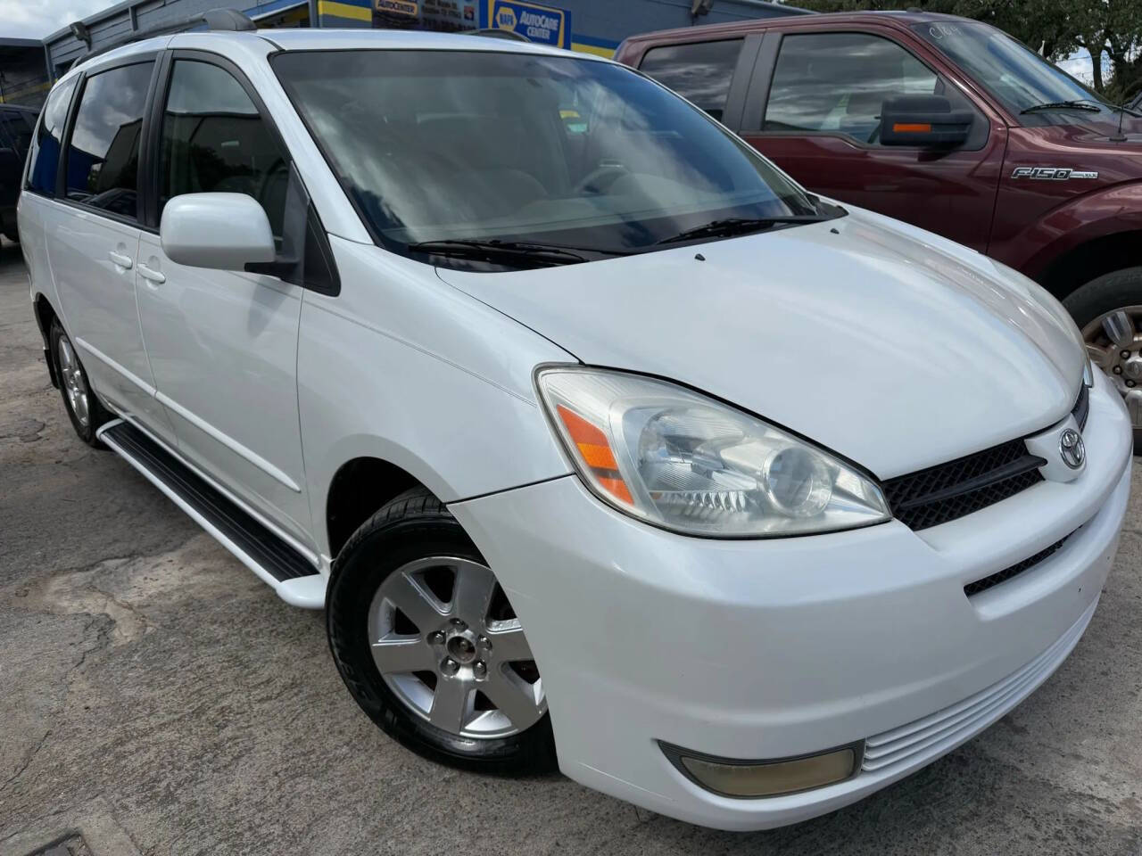 Artic Frost Pearl 2004 Toyota Sienna XLE Limited 7 Passenger XLE Limited 7-Passenger 4dr Mini-Van 1