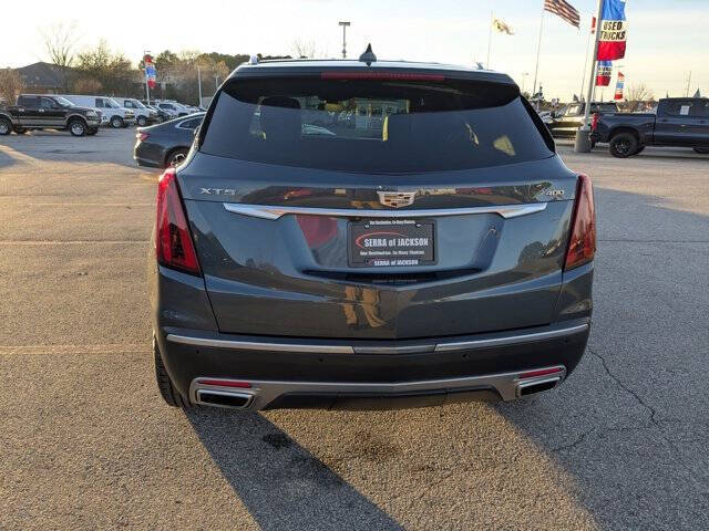 2020 Cadillac XT5 Premium Luxury