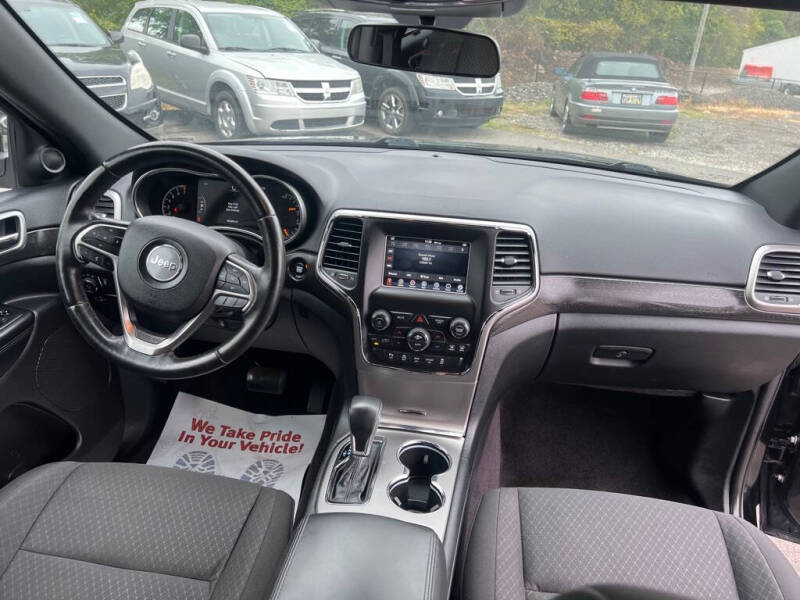 2018 Jeep Grand Cherokee Laredo