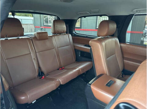 2016 Toyota Sequoia Platinum