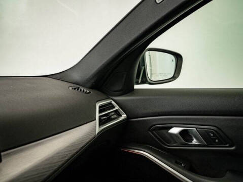 2025 BMW 3 Series 330i xDrive