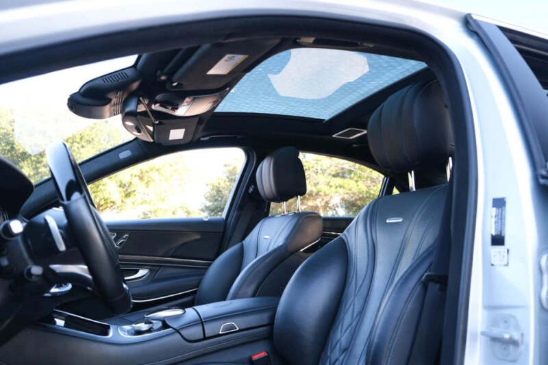 2017 Mercedes-Benz S-Class AMG S 63