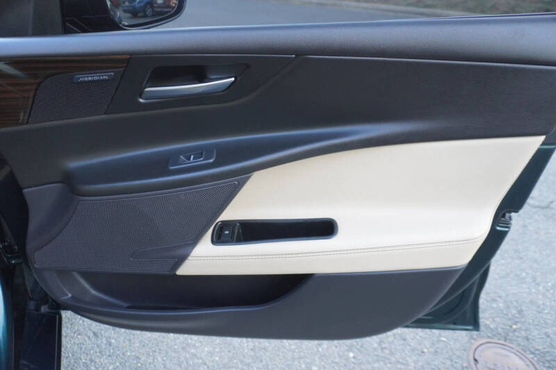 2017 Jaguar XE 35t Prestige