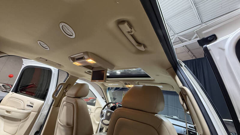 2013 Cadillac Escalade Luxury