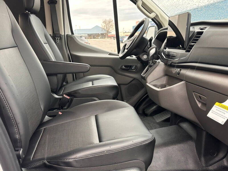 2025 Ford Transit