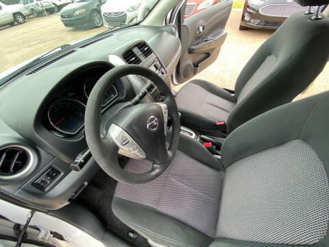 2018 Nissan Versa