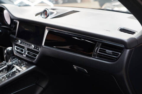 2019 Porsche Macan S