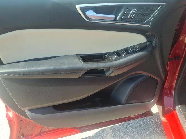 2020 Ford Edge SEL