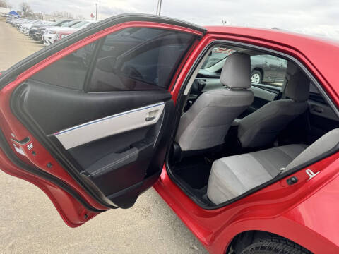 2015 Toyota Corolla LE Plus