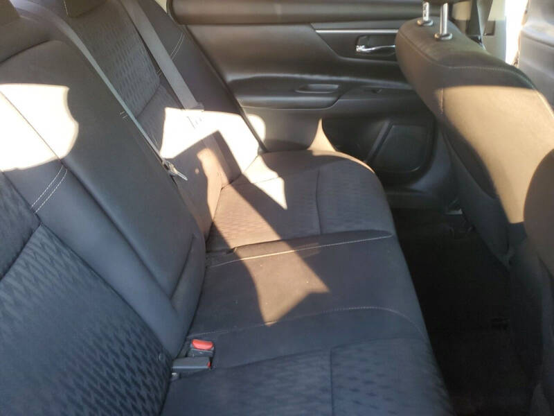 2017 Nissan Altima 2.5 SV