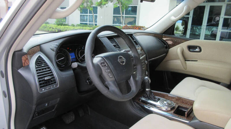 2017 Nissan Armada SV