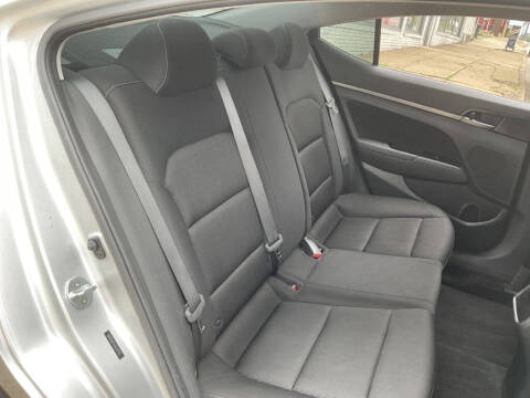 2018 Hyundai Elantra