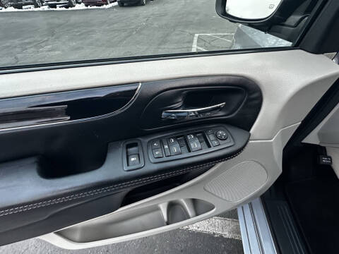 2017 Dodge Grand Caravan SXT