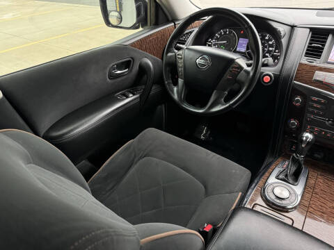 2017 Nissan Armada SV