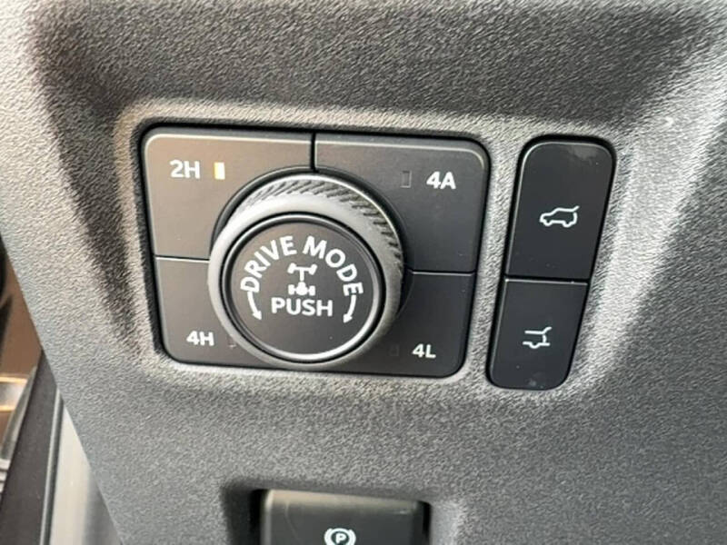 2025 Ford Expedition Tremor