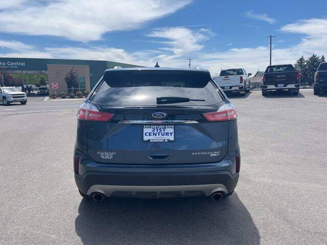 2019 Ford Edge Titanium