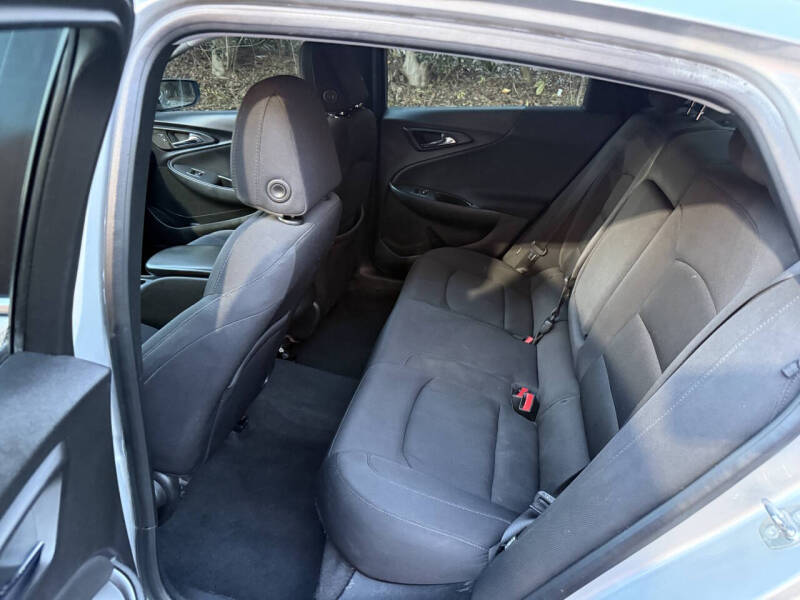 2017 Chevrolet Malibu LS