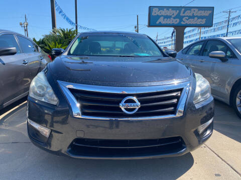 2015 Nissan Altima for sale at Bobby Lafleur Auto Sales in Lake Charles LA