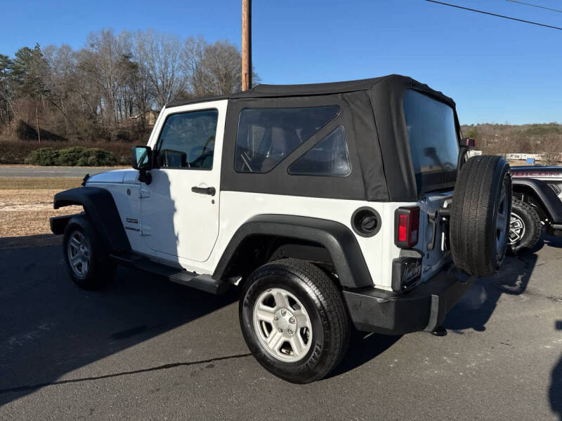 2017 Jeep Wrangler Sport