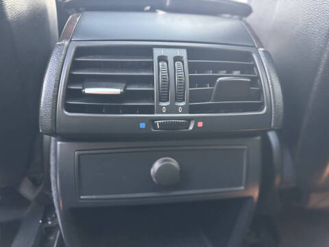 2010 BMW X5 xDrive30i