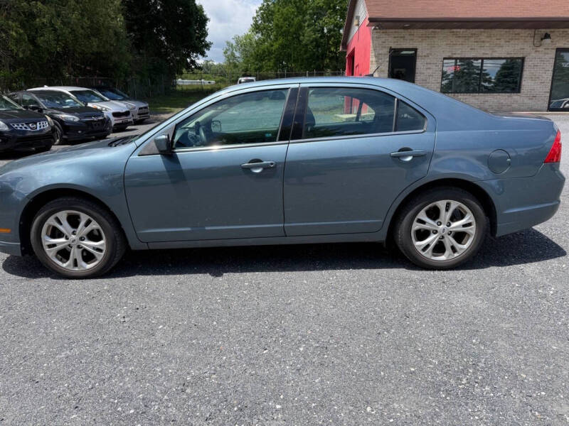 2012 Ford Fusion SE