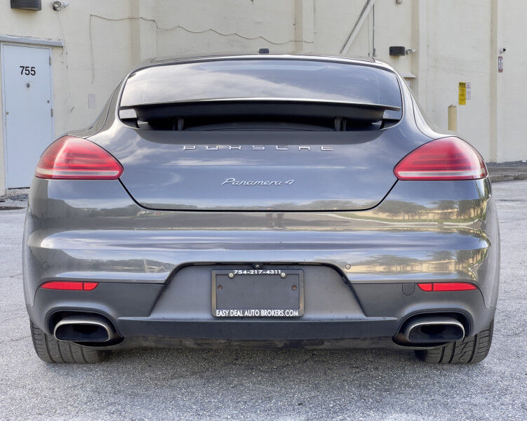 2014 Porsche Panamera  - $29,995