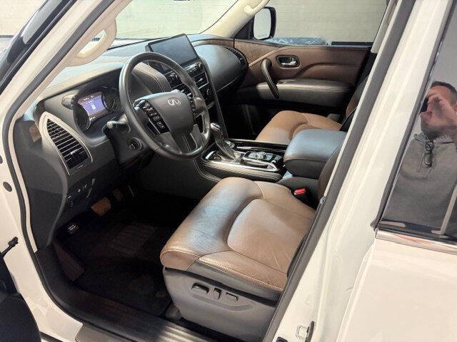 2024 Infiniti QX80 Premium Select