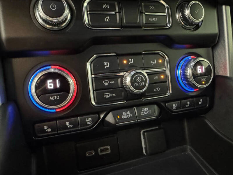 2022 GMC Yukon XL SLT