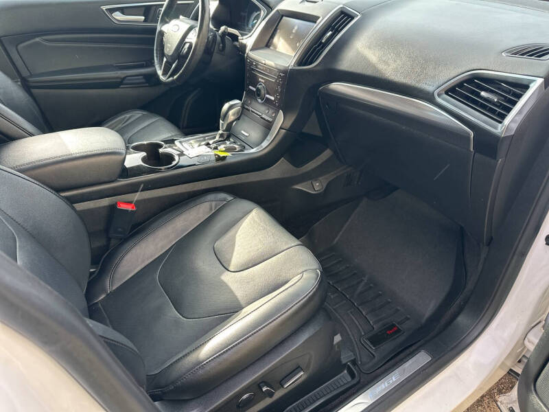 2015 Ford Edge Titanium